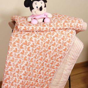 Naarangi Bandar Seamless Orange Baby Quilt - Moriyo Decor