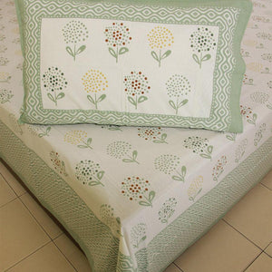 Soft Green Guldaudi Bedsheet with 2 Pillow Covers Set - 220TC - Moriyo Decor