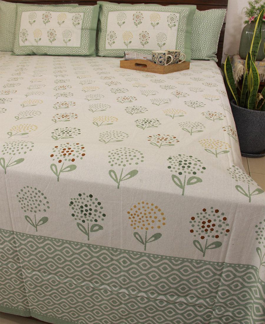 Soft Green Guldaudi Bedsheet with 2 Pillow Covers Set - 220TC - Moriyo Decor