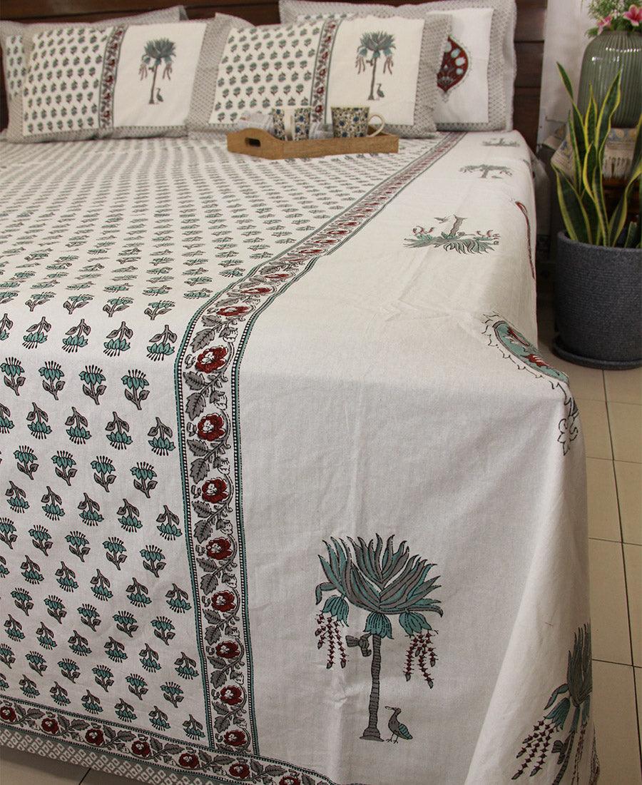 Hara Gulistaan Bedsheet with 2 Pillow Cover Set - 220TC - Moriyo Decor