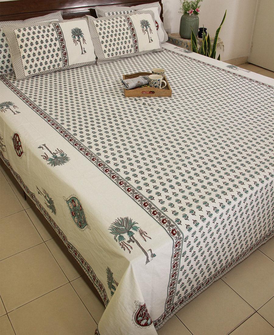 Hara Gulistaan Bedsheet with 2 Pillow Cover Set - 220TC - Moriyo Decor