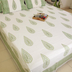 Hari Pankhudi Bedsheet with 2 Pillow Cover Sets - 280TC - Moriyo Decor