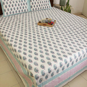 Rangeen Paisley Bedsheet with 2 Pillow Cover Set - 280TC - Moriyo Decor