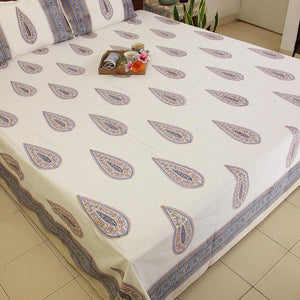 Neeli Pankhudi Bedsheet with 2 Pillow Cover Sets - 280TC - Moriyo Decor