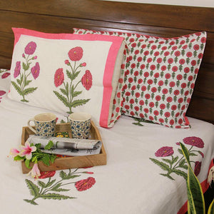 Pink & Magenta Marigold Bedsheet with 2 Pillow Cover Set - 280TC - Moriyo Decor