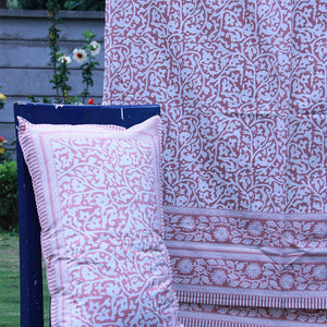 Pink Jaali Bedsheet with 2 Pillow Cover Set - 220TC - Moriyo Decor