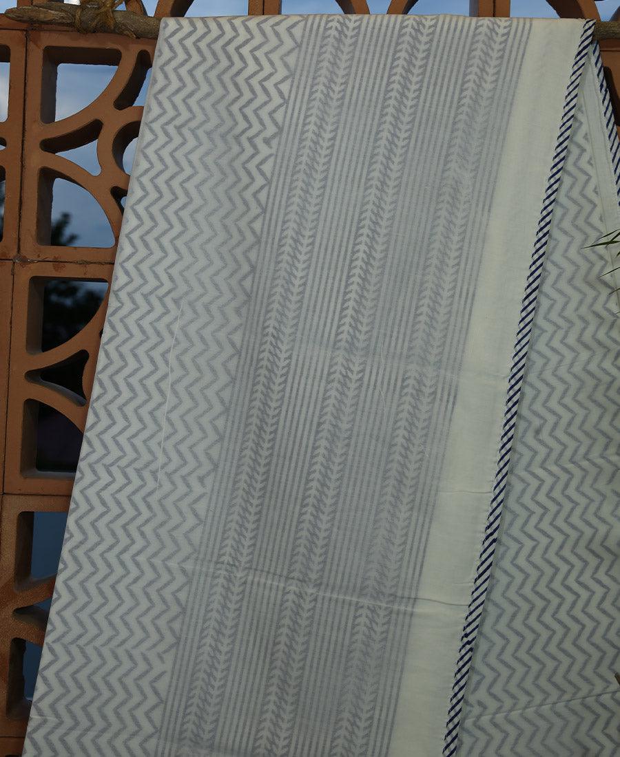 Blue Zigzag Muslin Dohar - Moriyo Decor