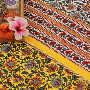 Mughal Baagicha Yellow & White Dohar - Moriyo Decor