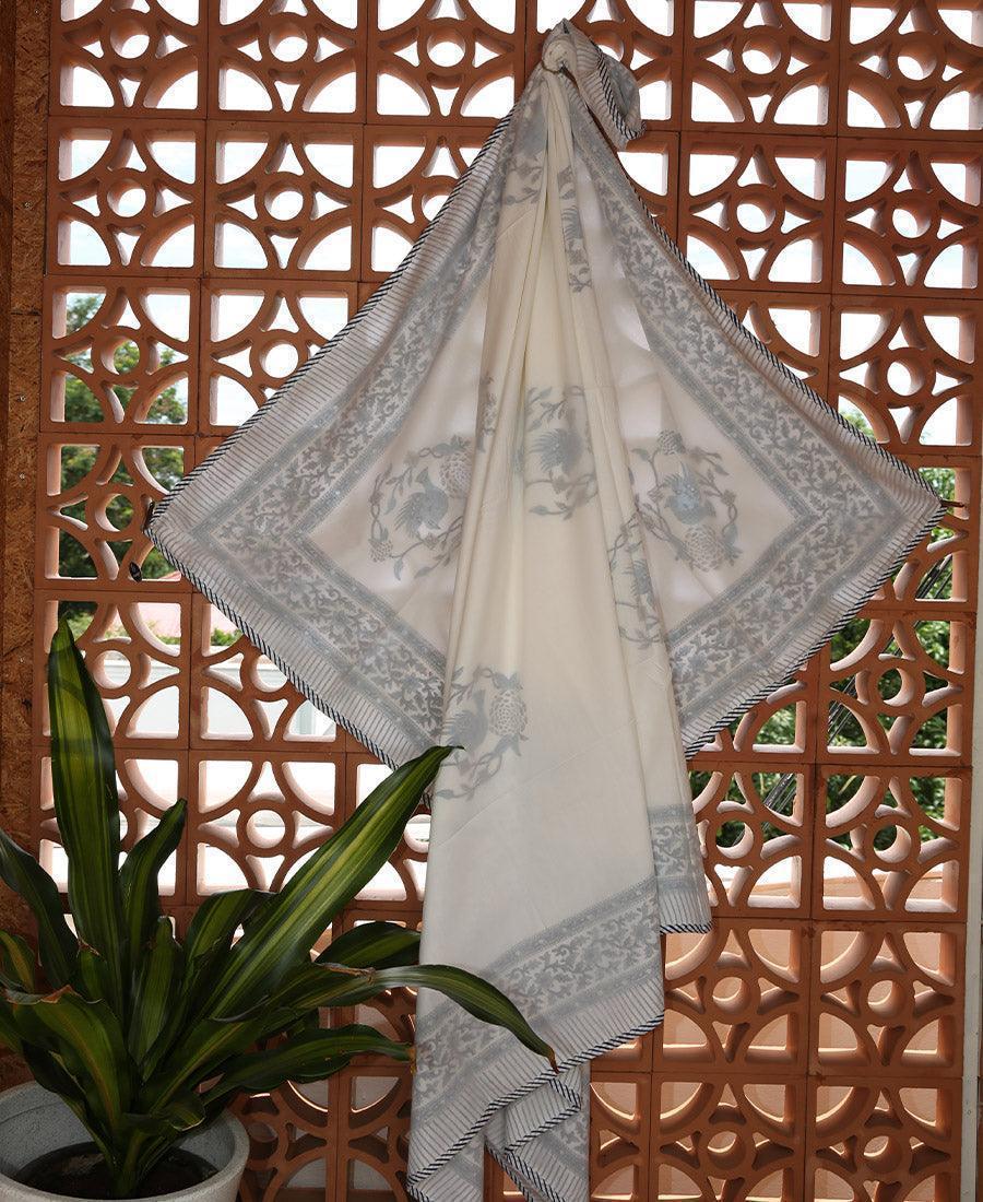 Neeli Chidiya Muslin Dohar - Moriyo Decor