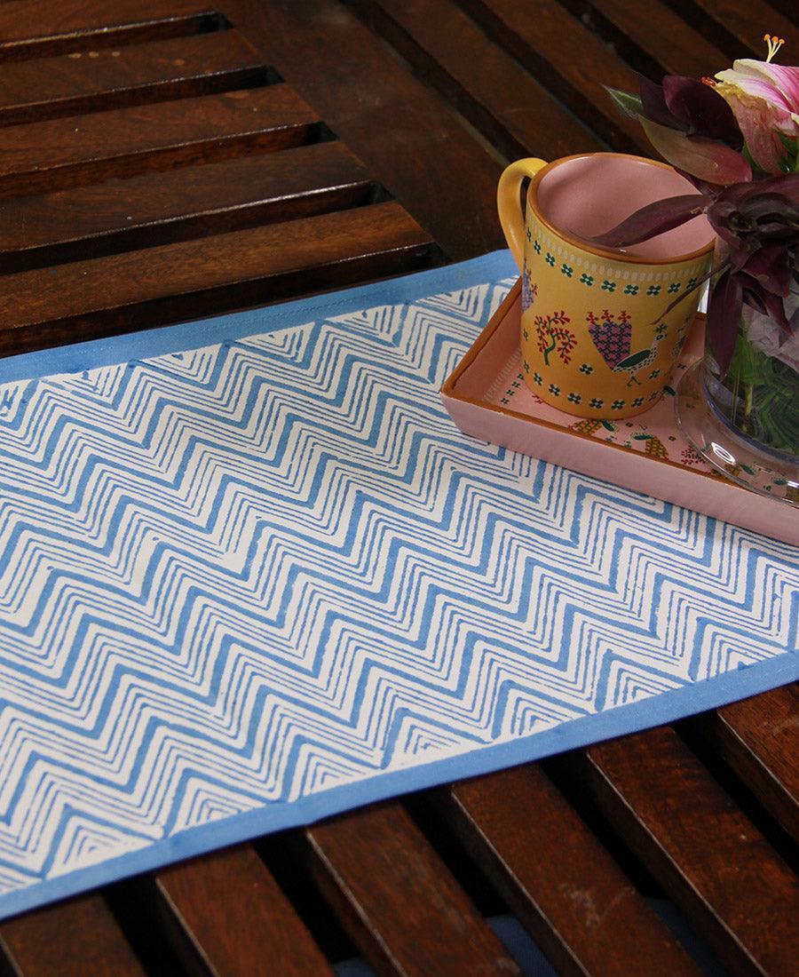 Geometrical Zigzag Blue Table Runner - Moriyo Decor