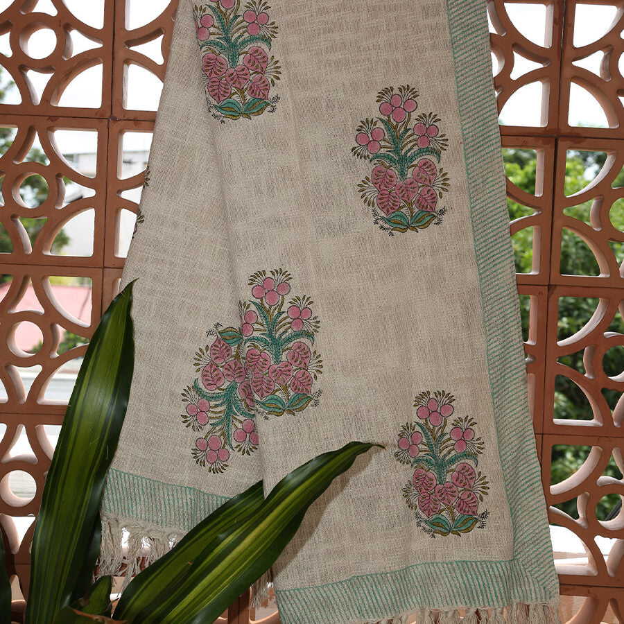 Pink Flower Jute Sofa Throw