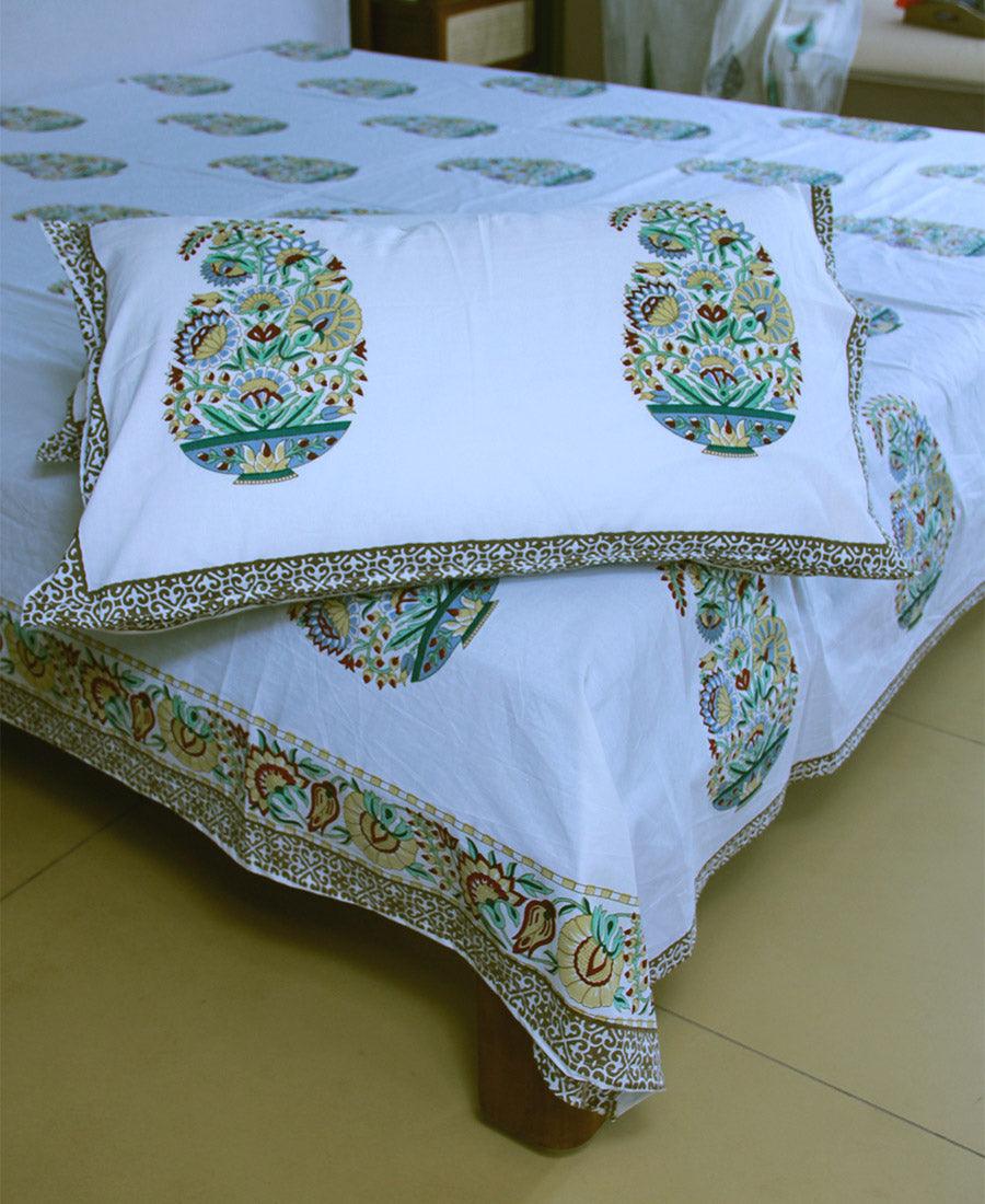 Paisley on Yellow Bedsheet with 2 Pillow Cover Set - 280TC - Moriyo Decor