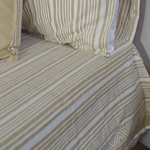 Geometrical Yellow Striped Bedsheet with 2 Pillow Cover Set - 220TC