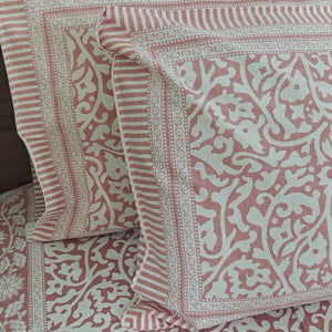 Pink Jaali Bedsheet with 2 Pillow Cover Set - 220TC