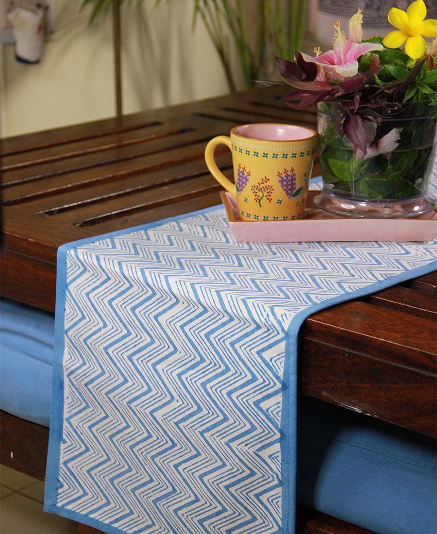 Geometrical Zigzag Blue Table Runner - Moriyo Decor