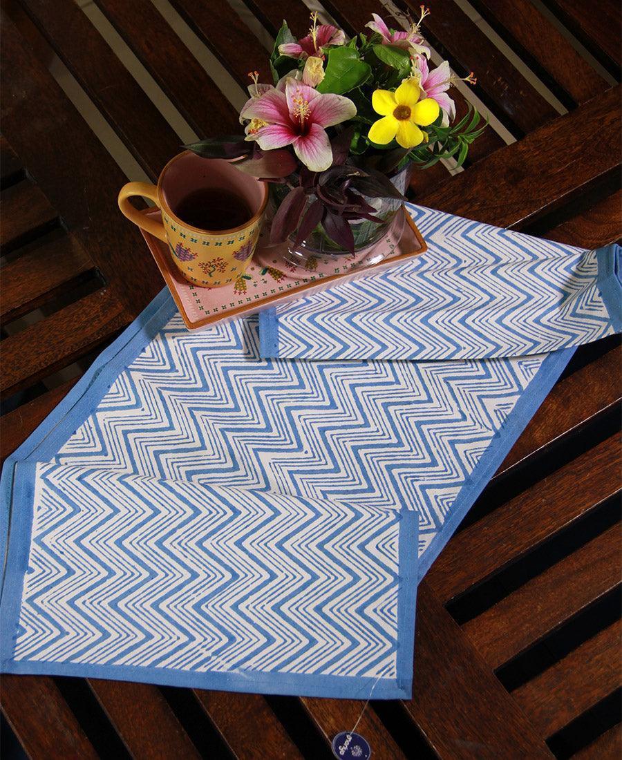 Geometrical Zigzag Blue Table Runner - Moriyo Decor